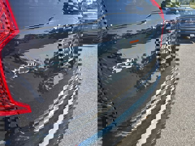 2023 Volvo XC90 Ultimate Image 30 of 34