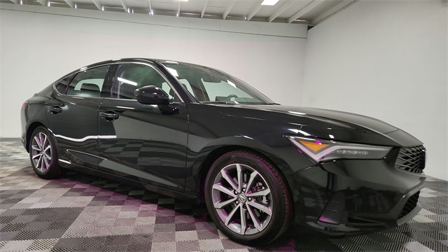 Vehicle image 9 of 27