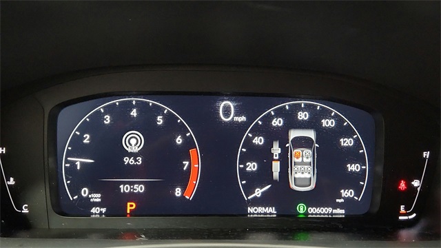 Vehicle image 12 of 27