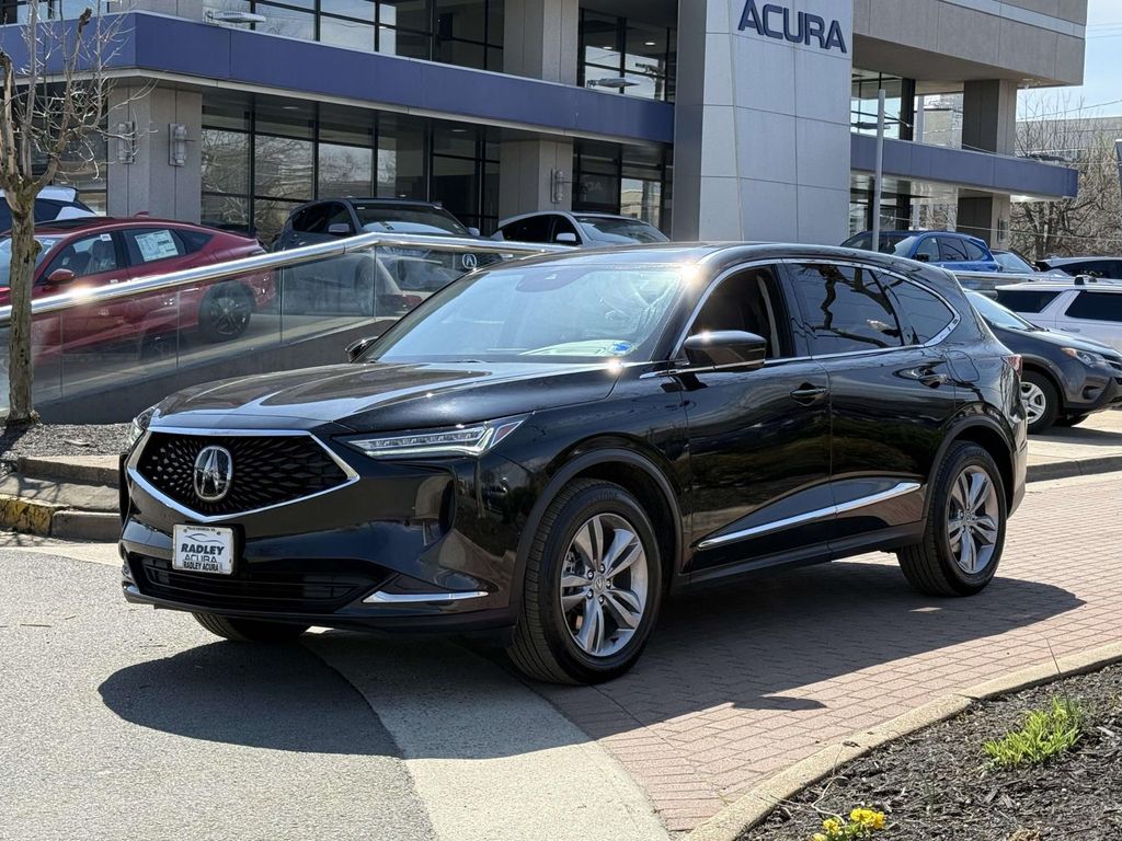 2024 Acura MDX Base Image 1 of 32