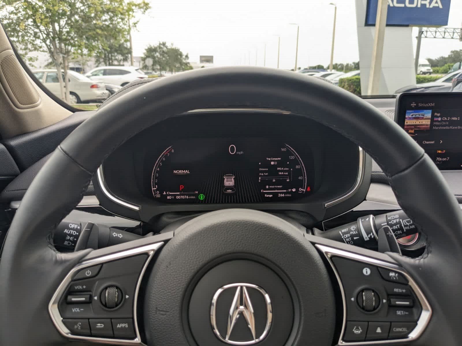 Vehicle image 31 of 60