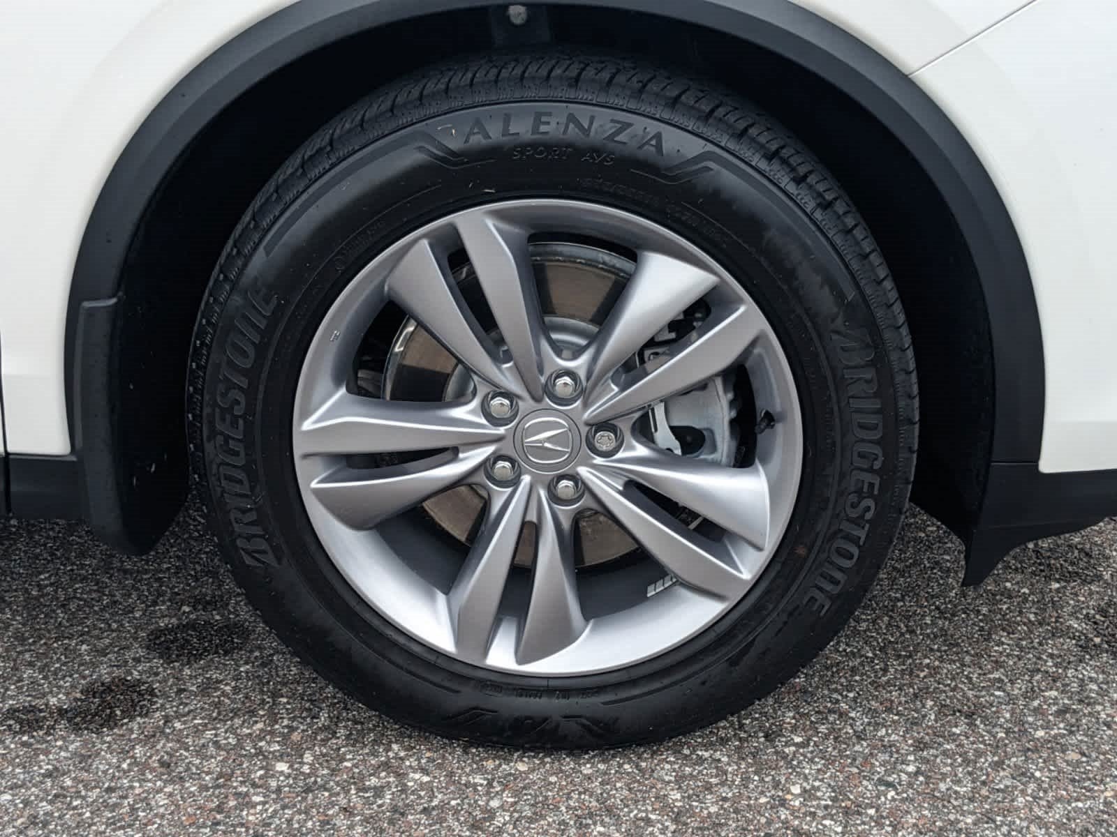 Vehicle image 41 of 60