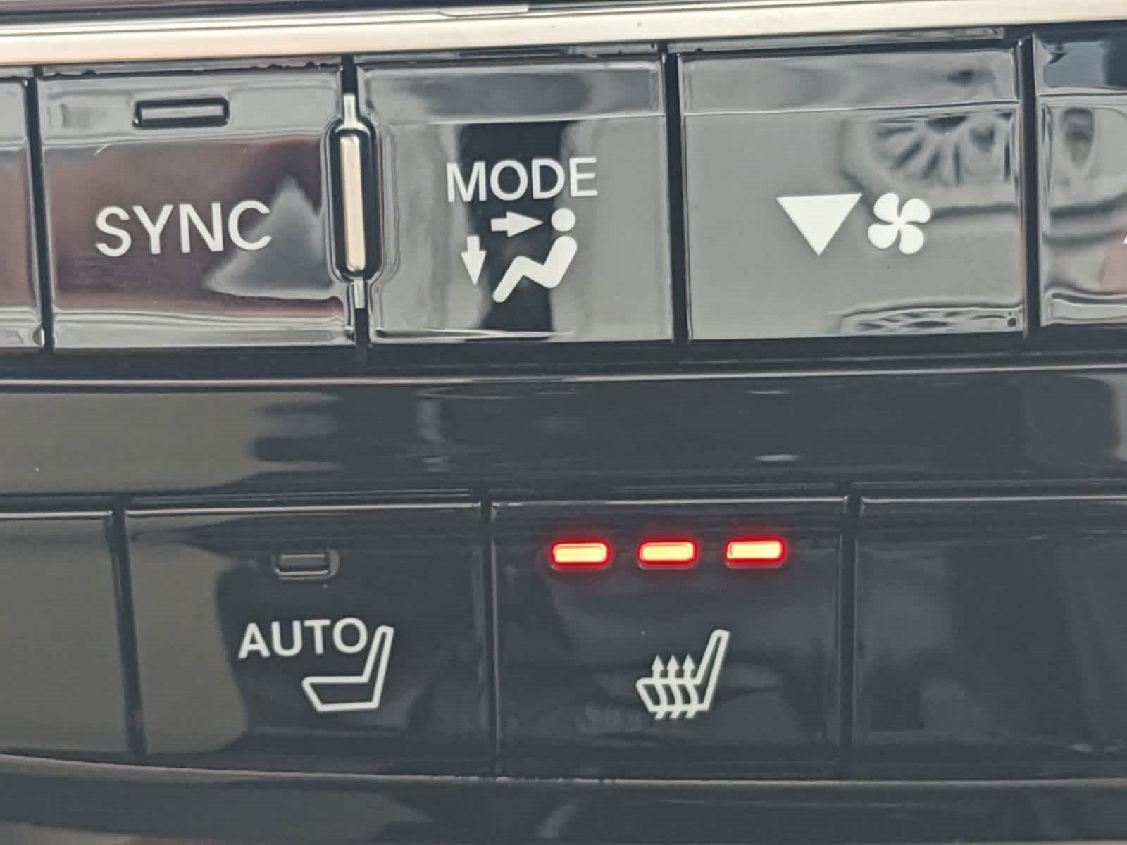 Vehicle image 59 of 60