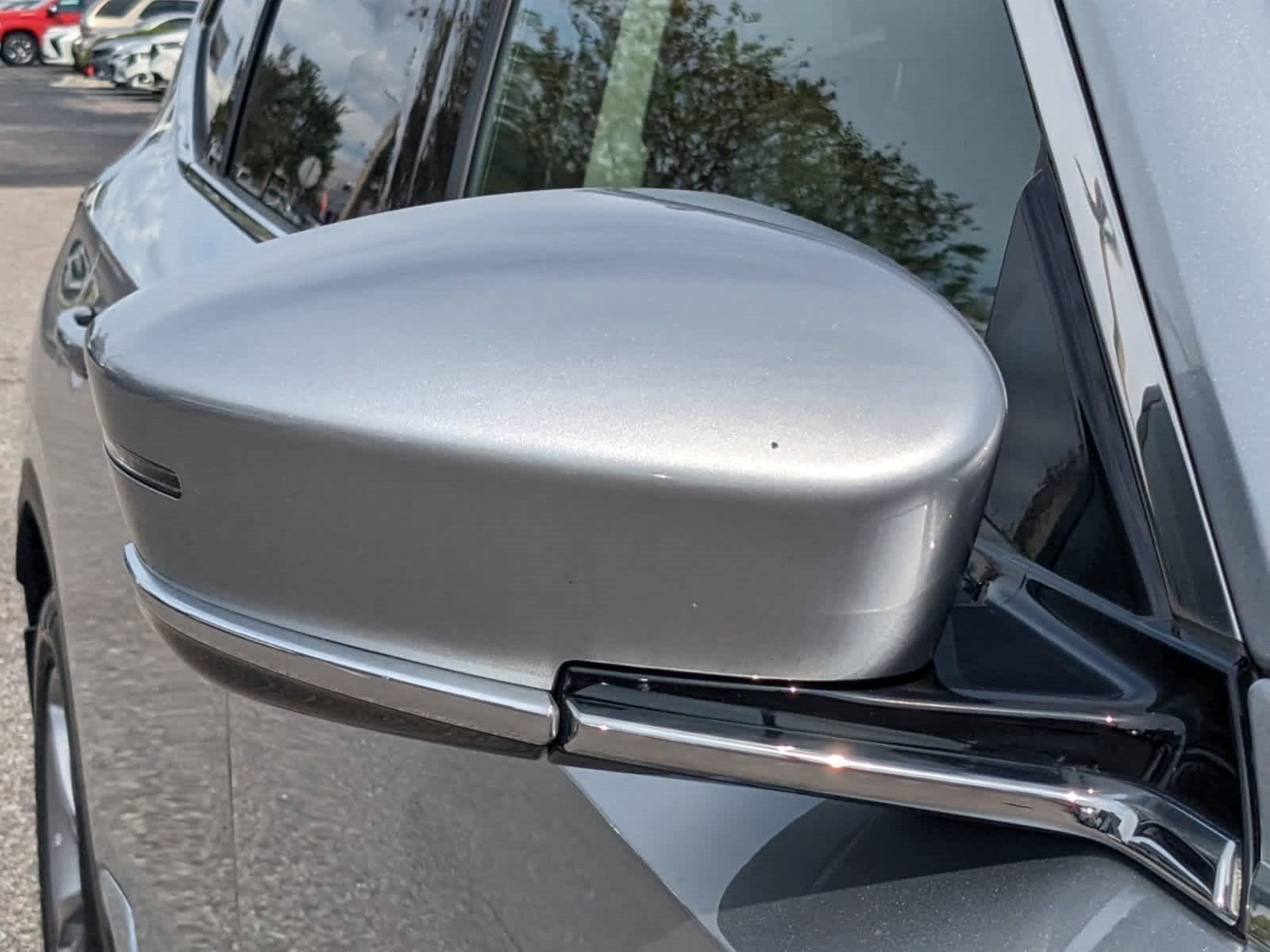 Vehicle image 44 of 64