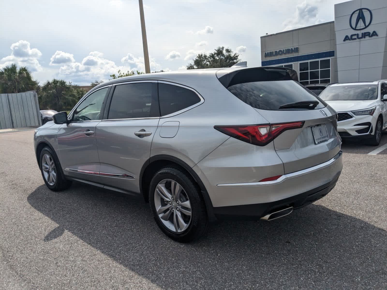 Vehicle image 12 of 64