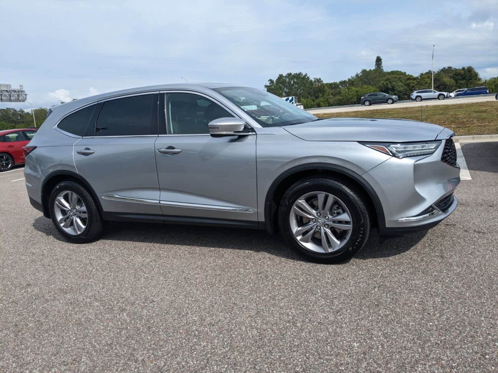 Vehicle image 7 of 64