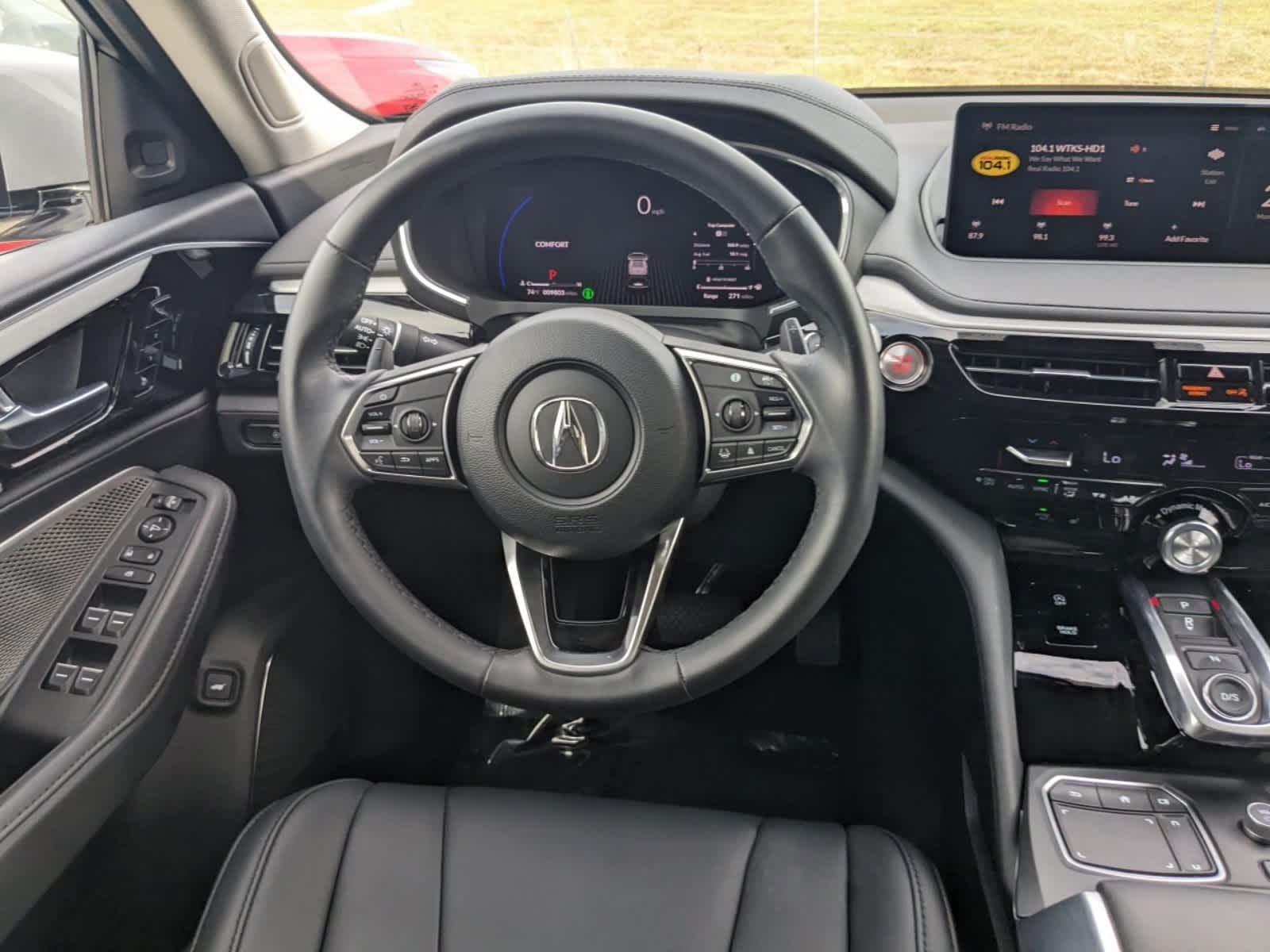 Vehicle image 25 of 64