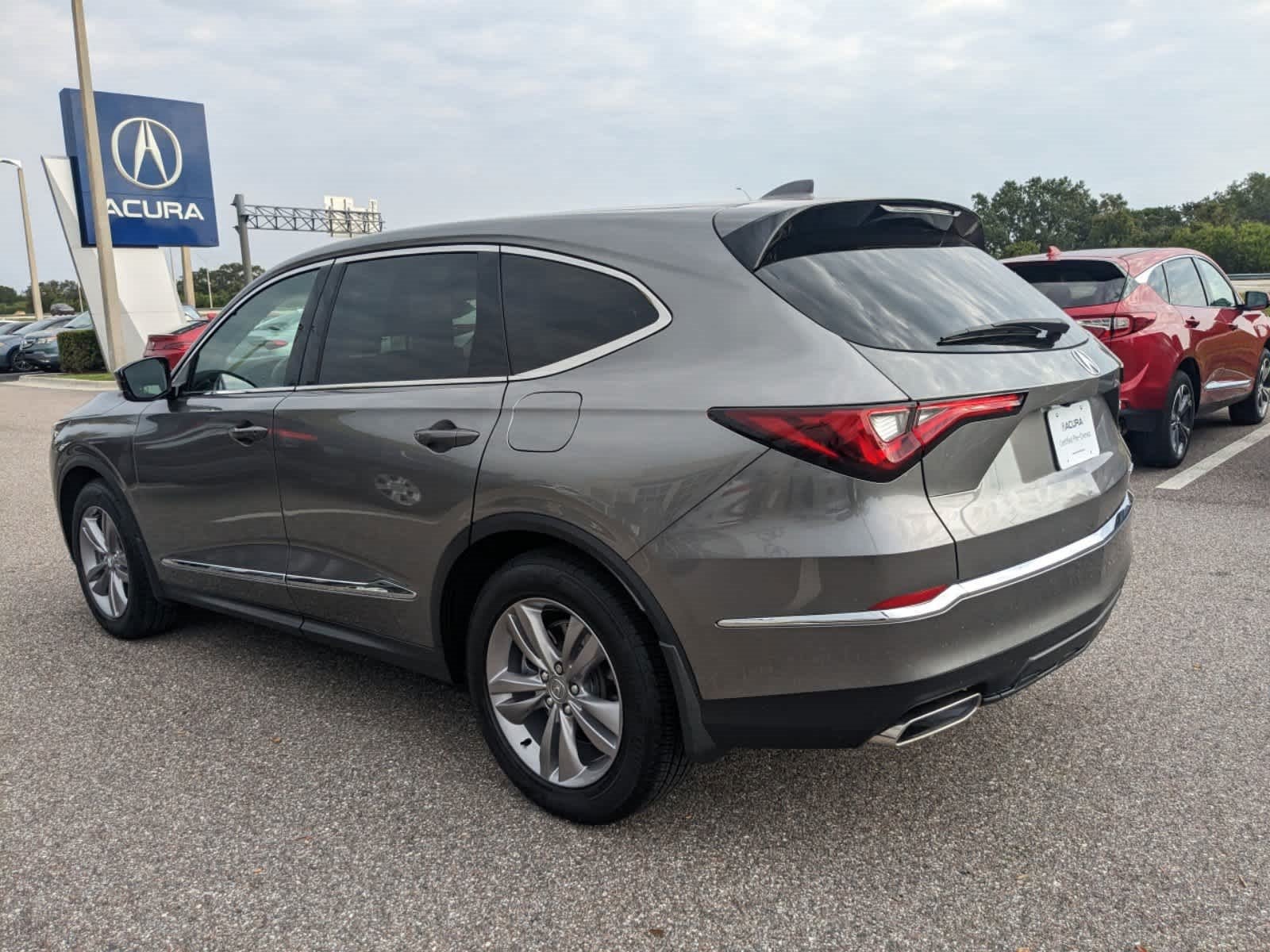 Vehicle image 14 of 62