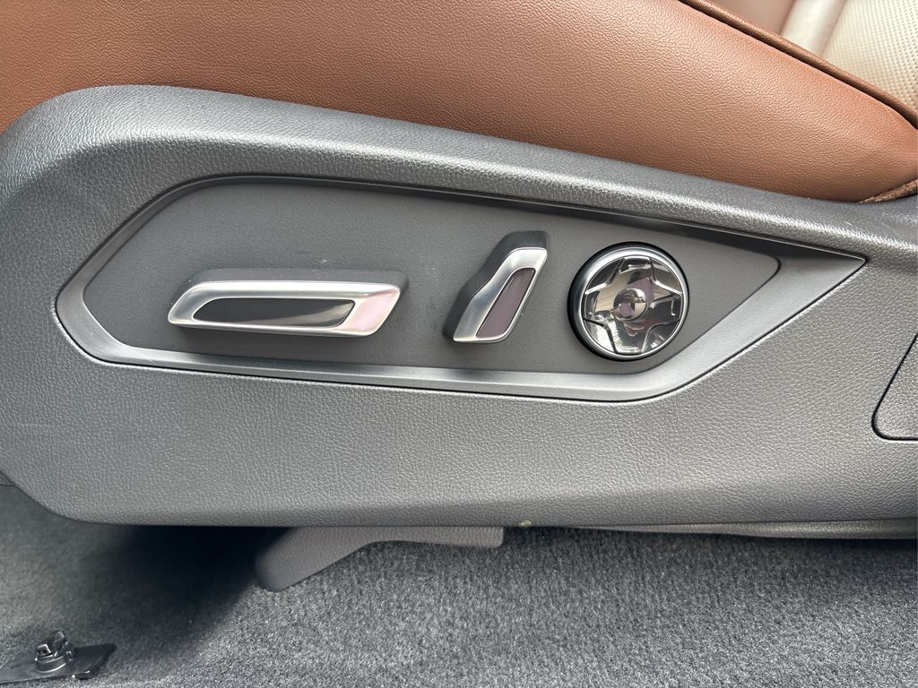 Vehicle image 36 of 36