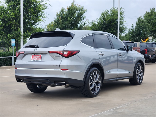 Vehicle image 3 of 23