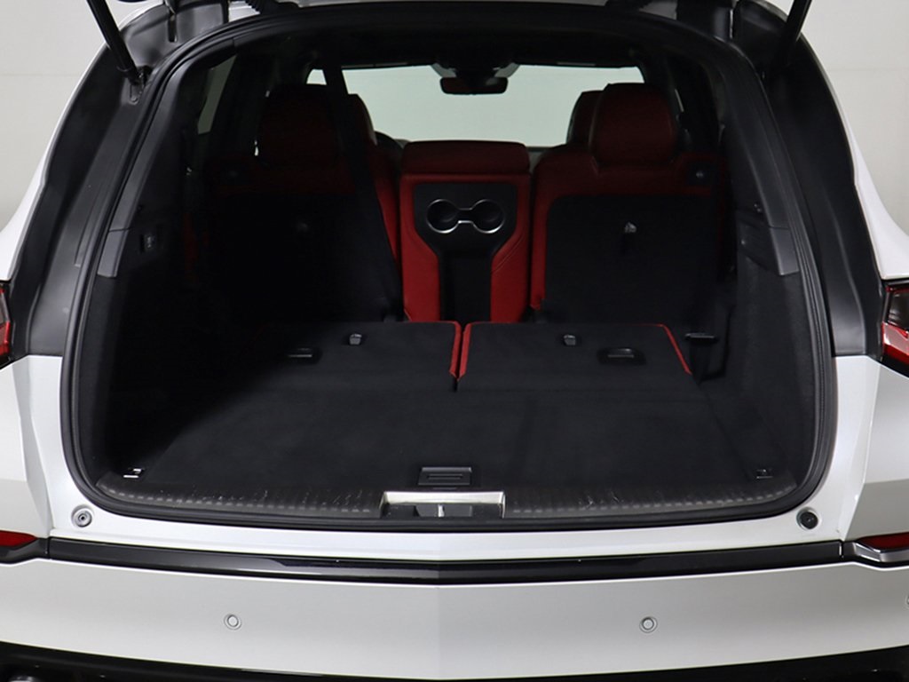 Vehicle image 24 of 76
