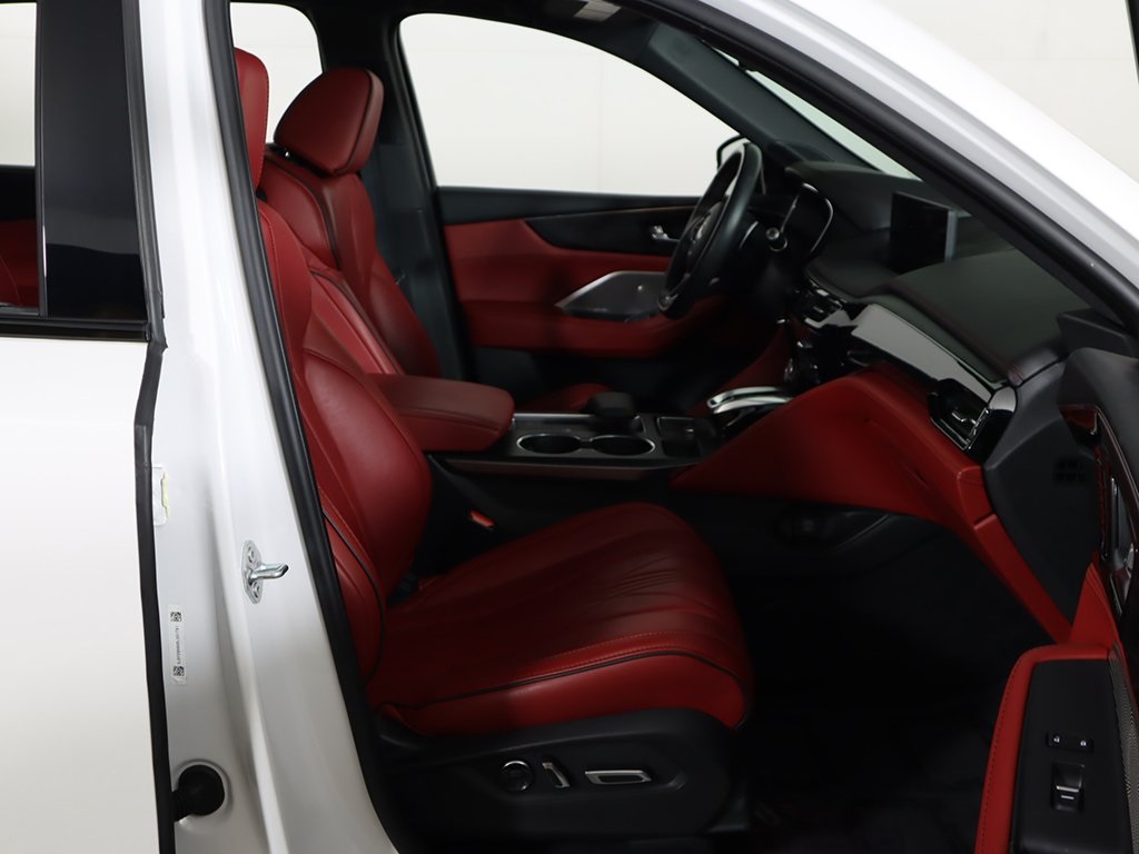 Vehicle image 36 of 76