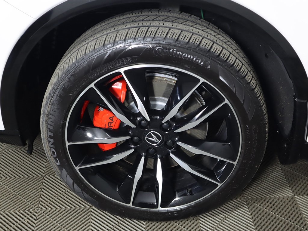 Vehicle image 28 of 76
