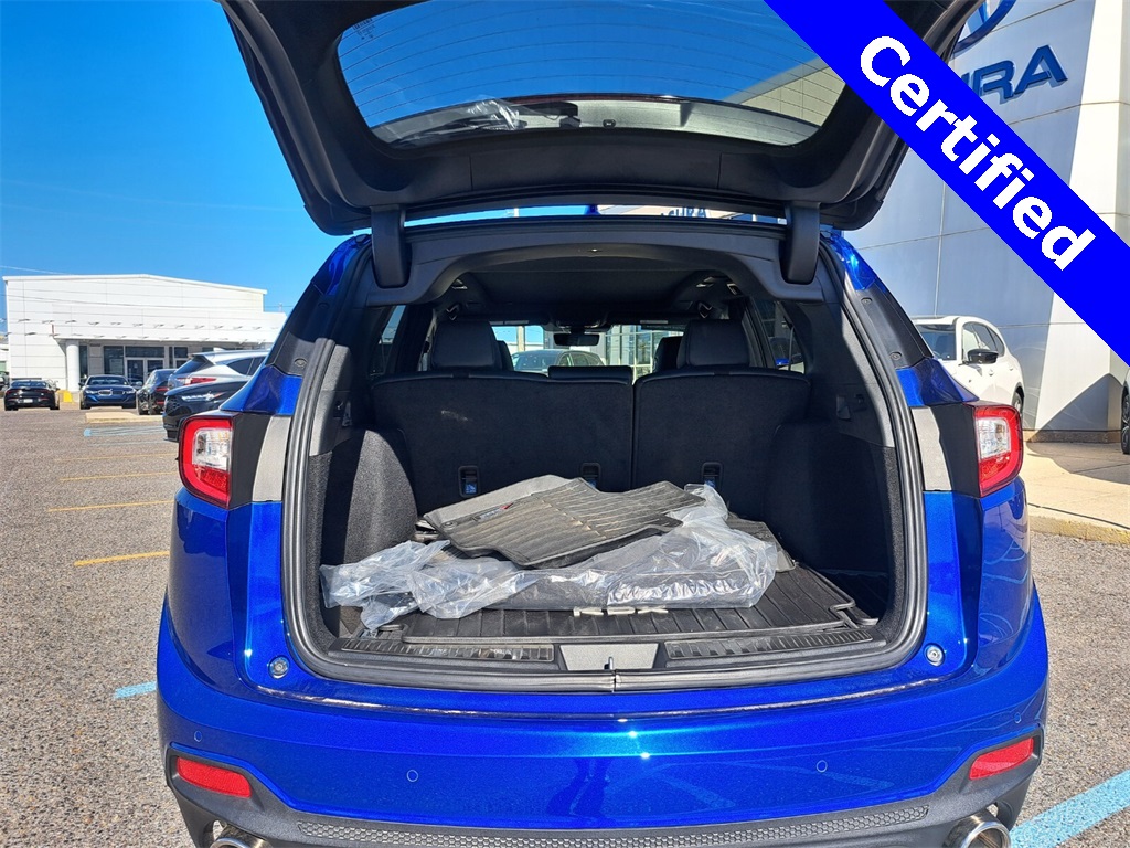 Vehicle image 26 of 39