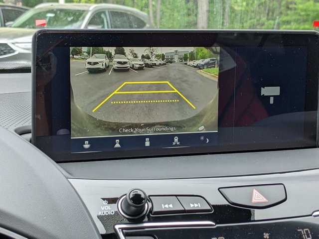 Vehicle image 15 of 31