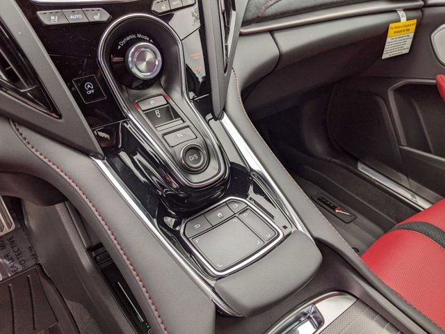 Vehicle image 16 of 31