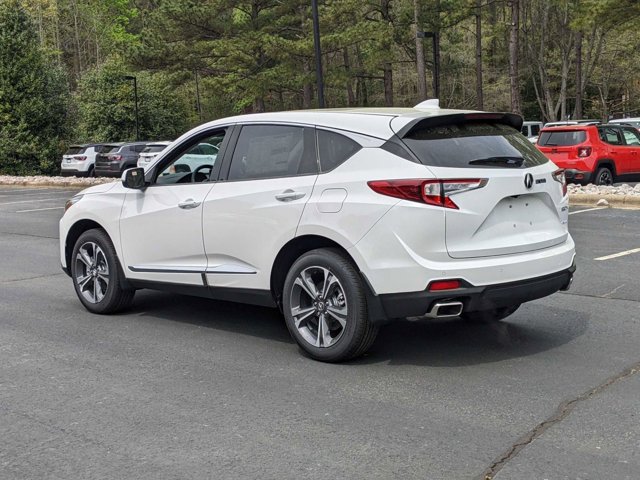 Vehicle image 7 of 32