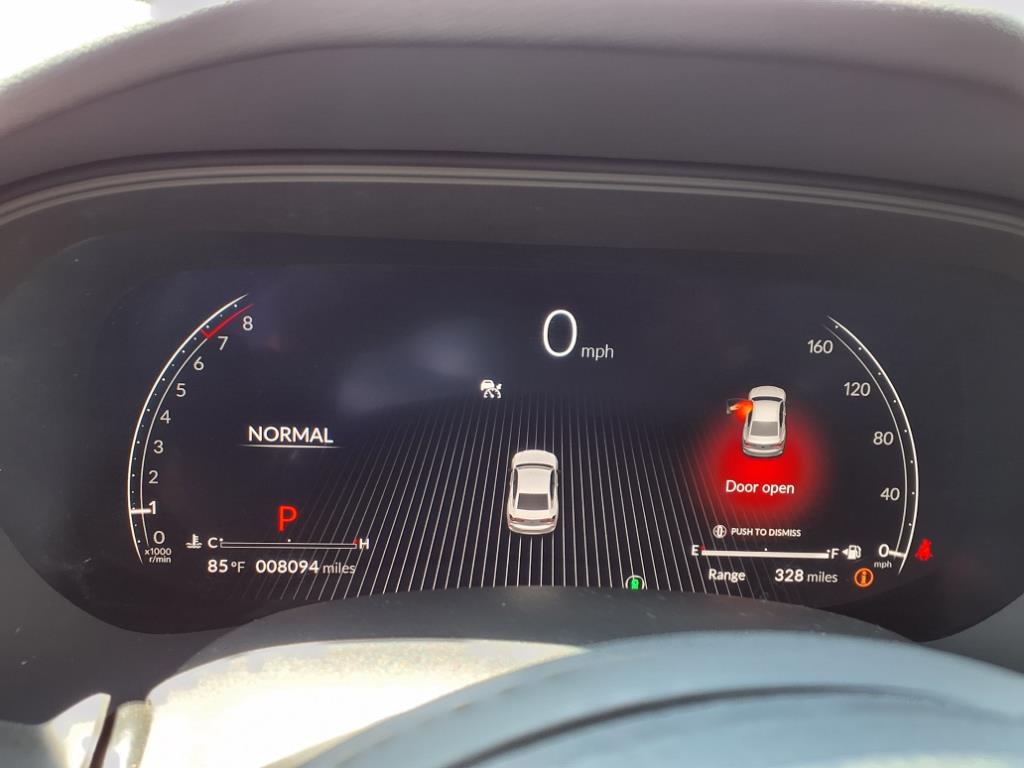 Vehicle image 19 of 26
