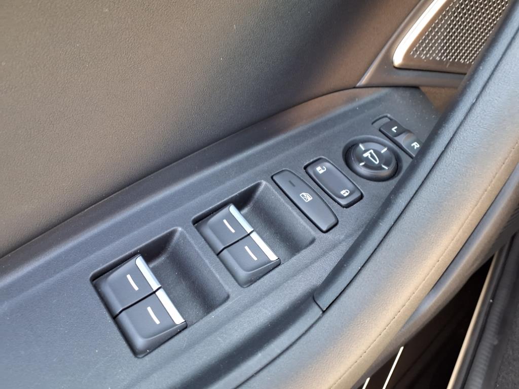 Vehicle image 26 of 26