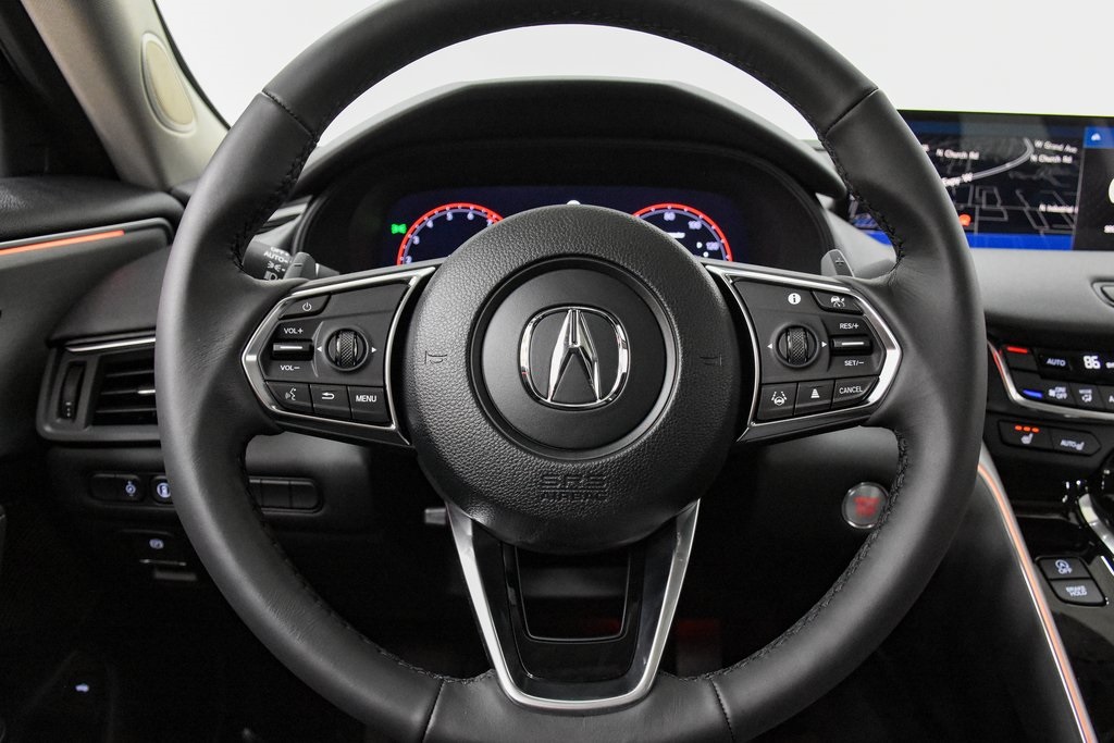 Vehicle image 16 of 33