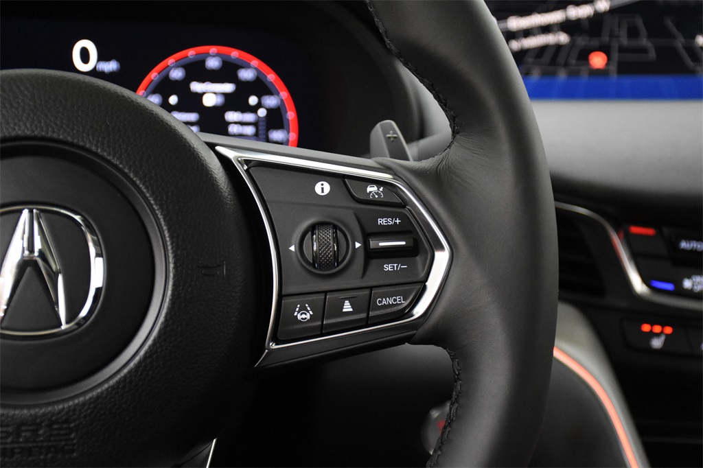Vehicle image 18 of 33