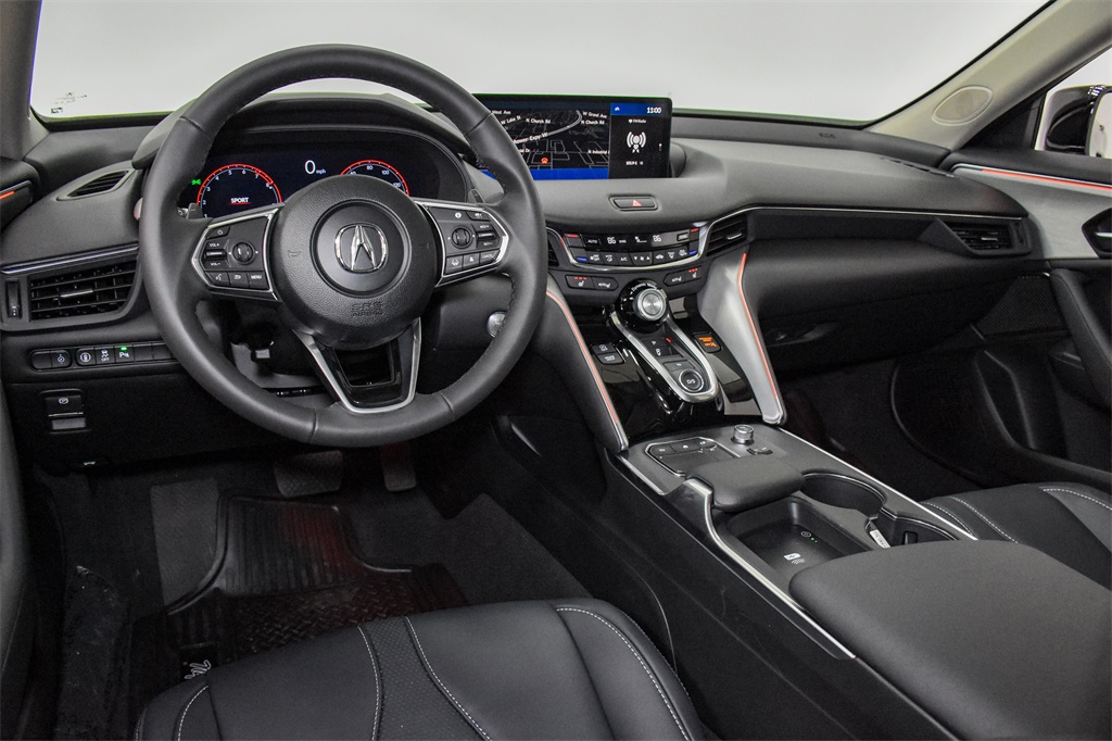 Vehicle image 10 of 33