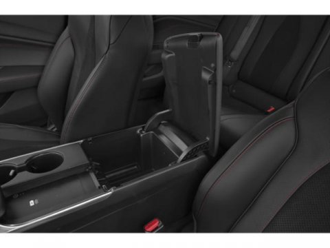 Vehicle image 17 of 19