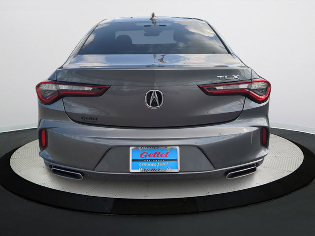 Vehicle image 5 of 31