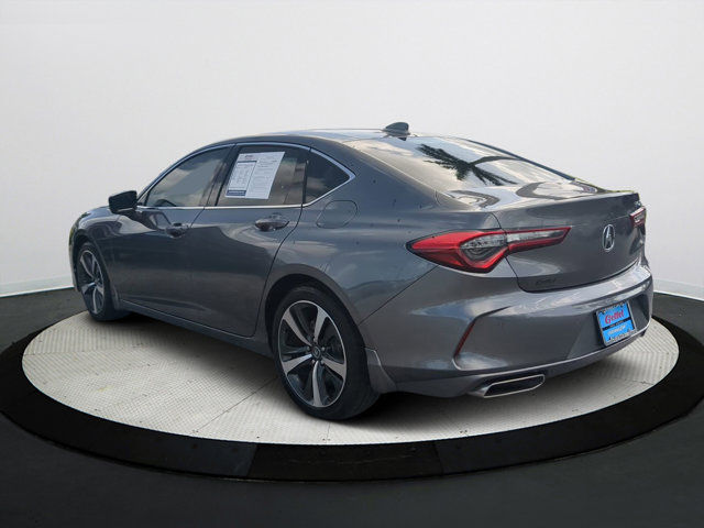 Vehicle image 6 of 31