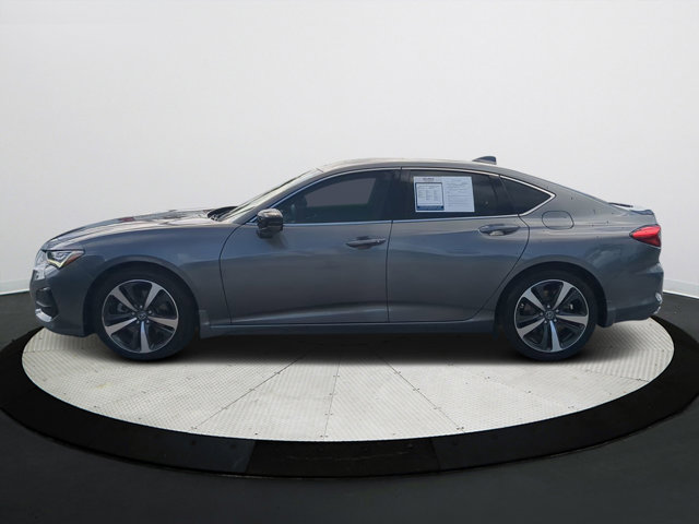 Vehicle image 7 of 31