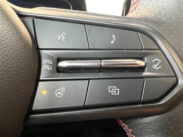 Vehicle image 27 of 41
