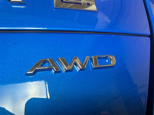 Vehicle image 11 of 41