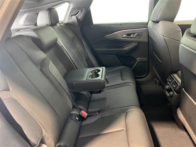 Vehicle image 40 of 41