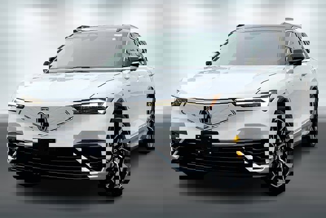 Vehicle image 3 of 20