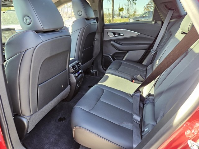 Vehicle image 9 of 13