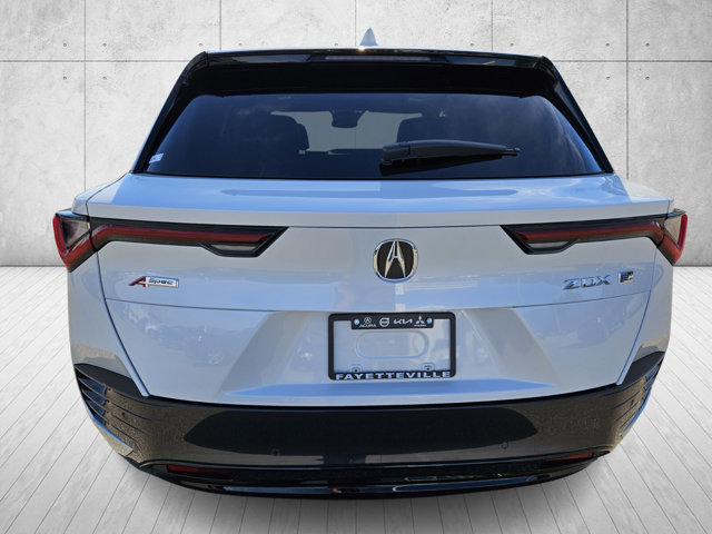 Vehicle image 4 of 13