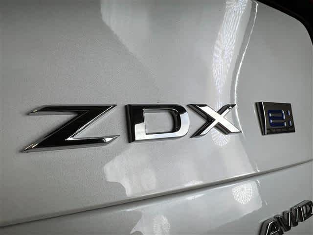 Vehicle image 10 of 40
