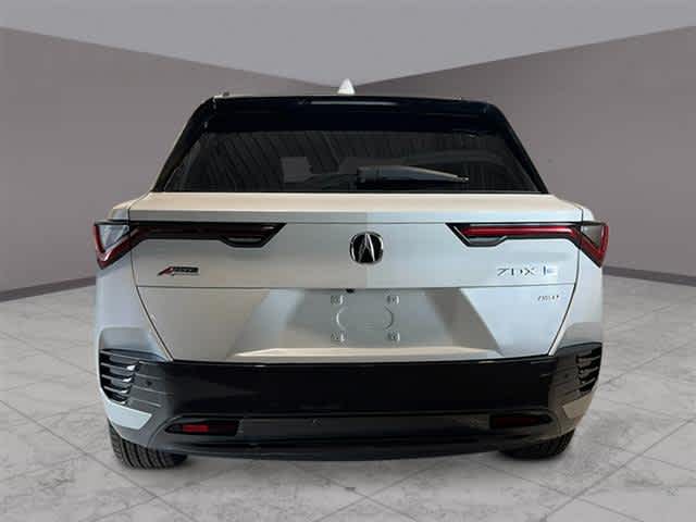 Vehicle image 5 of 40