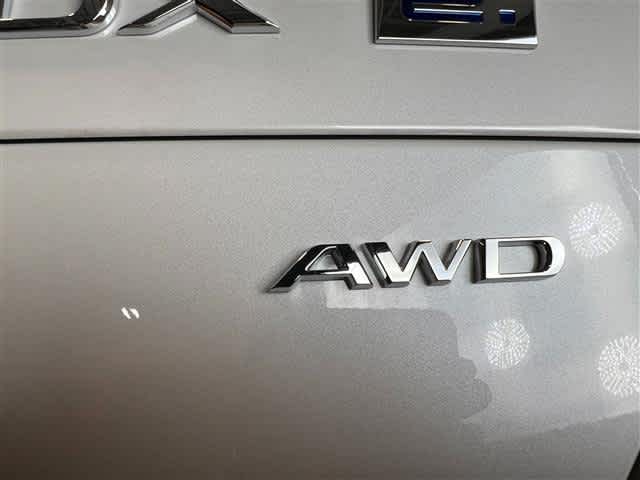 Vehicle image 11 of 40