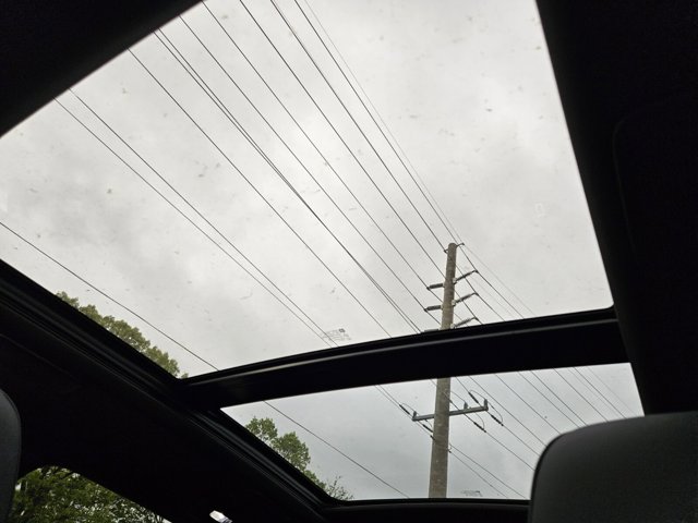 Vehicle image 8 of 13