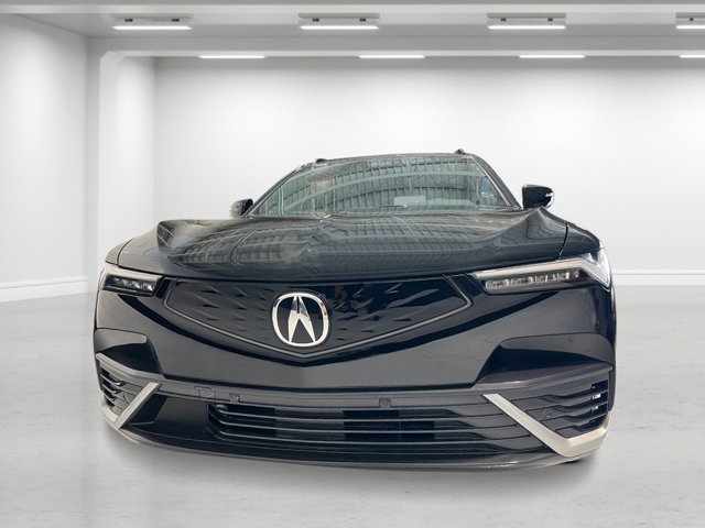 Vehicle image 4 of 40