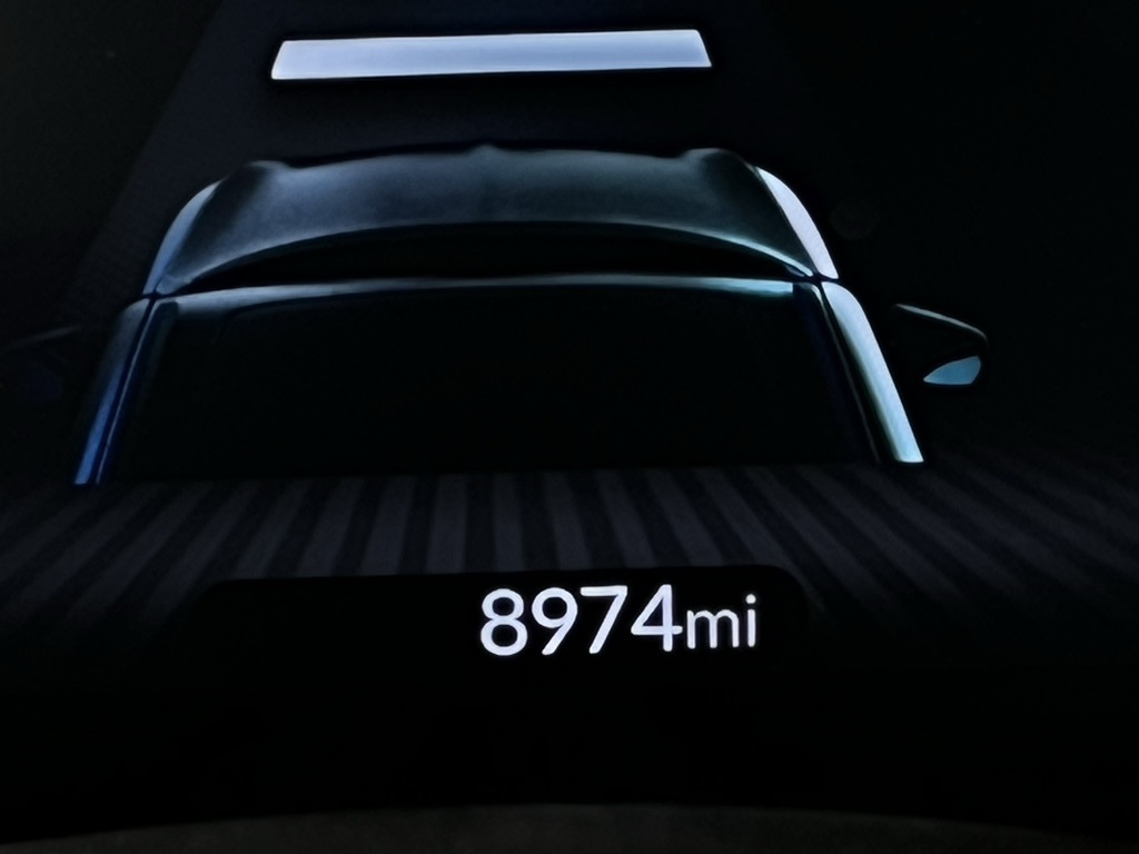 Vehicle image 8 of 62