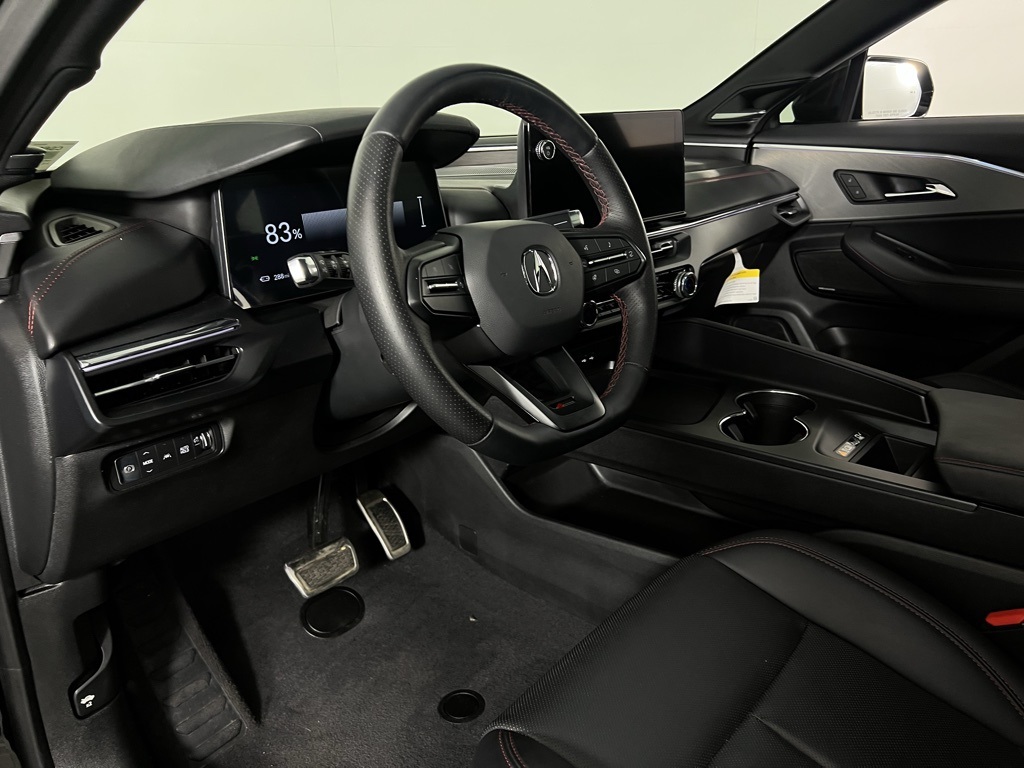 Vehicle image 21 of 62