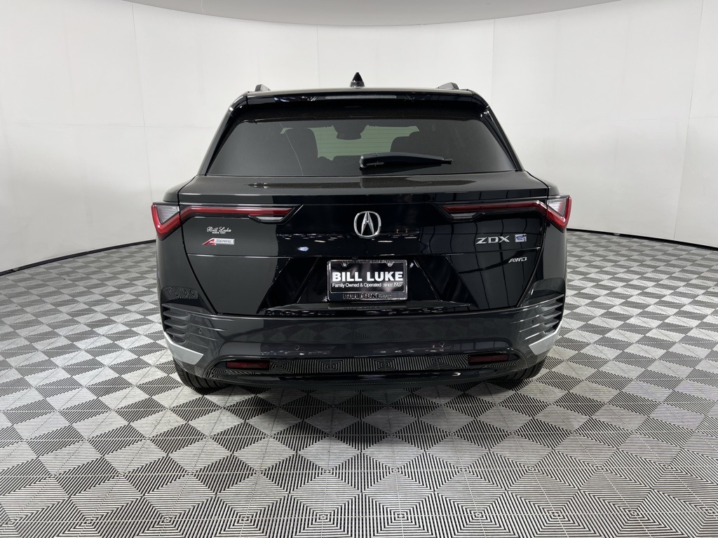 Vehicle image 7 of 62