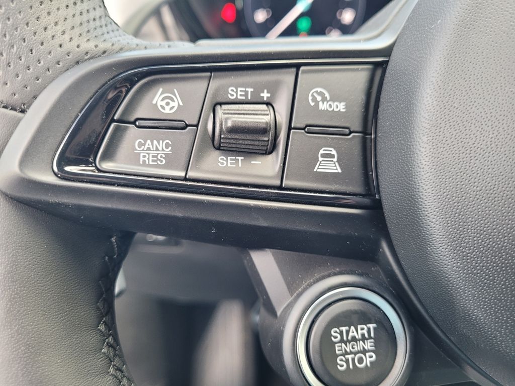 2024 Alfa Romeo Tonale Veloce Image 14 of 18