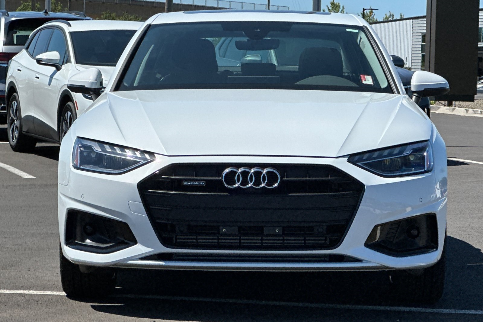 Vehicle image 2 of 25