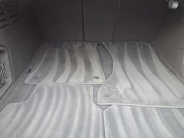 Vehicle image 32 of 32