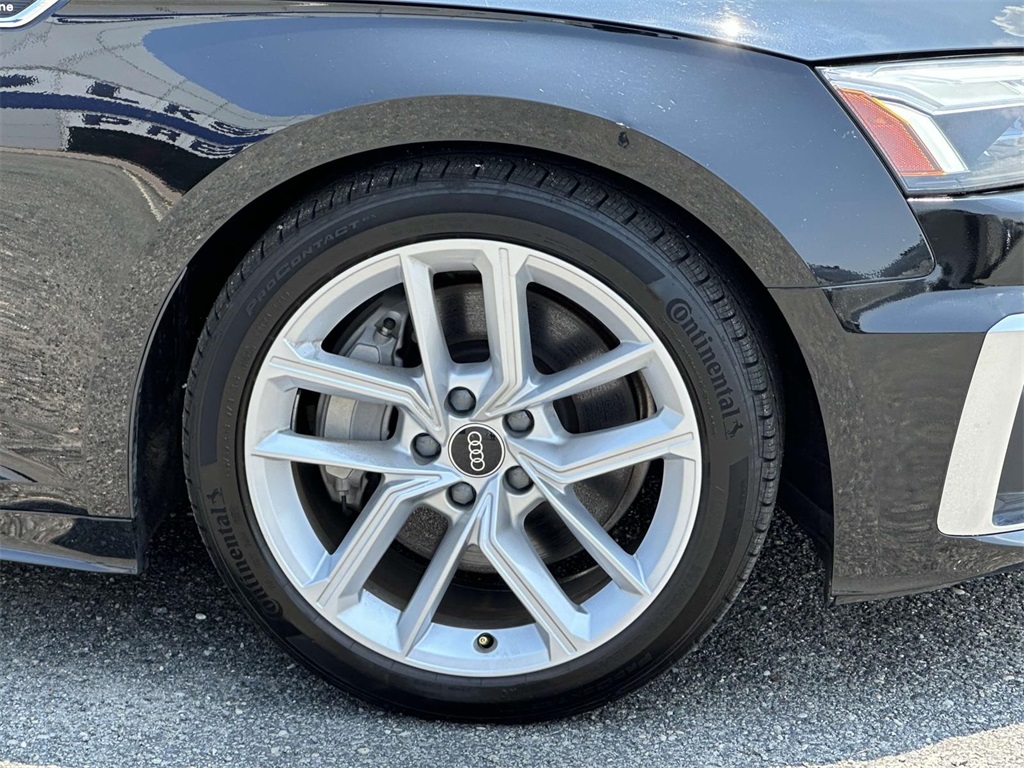 Vehicle image 6 of 34