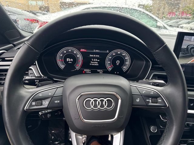 Vehicle image 31 of 35