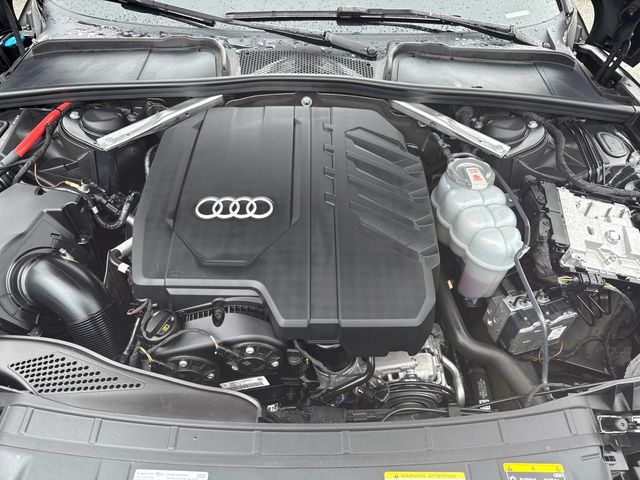 Vehicle image 9 of 35
